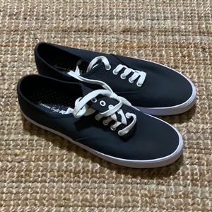 NWOT American Eagle sneakers